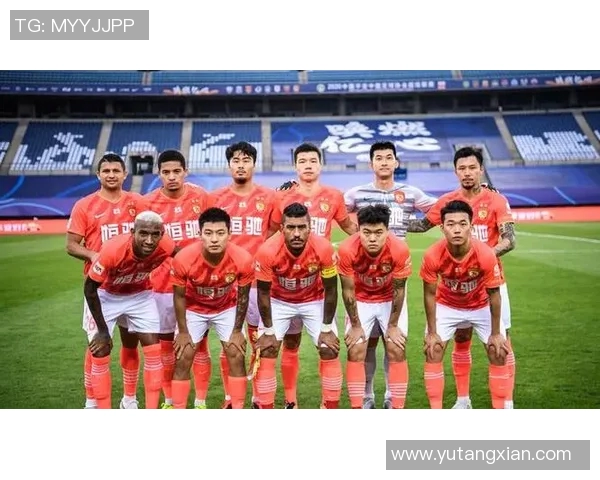 广州恒大淘宝迎战大连人全力争胜力争积分榜前列